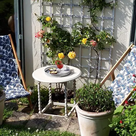 Maisonnette L'olivier Bleu 度假居 南特